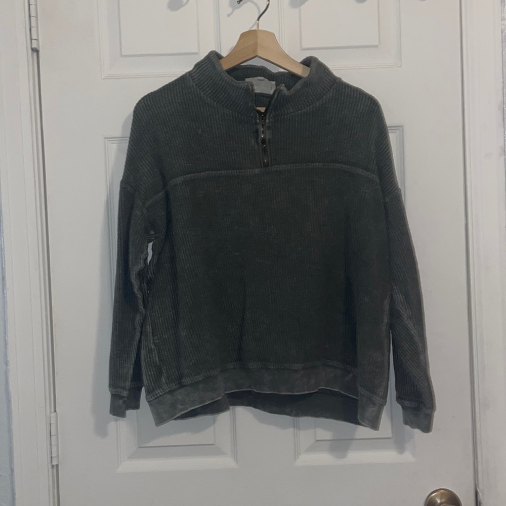 Lizard Thicket Charcoal Ribbed Quarter Zip size large